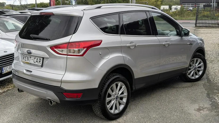 FORD Kuga -
