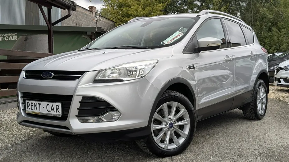 FORD Kuga -