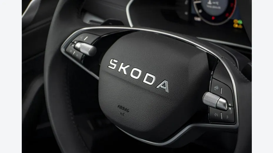 SKODA Octavia -
