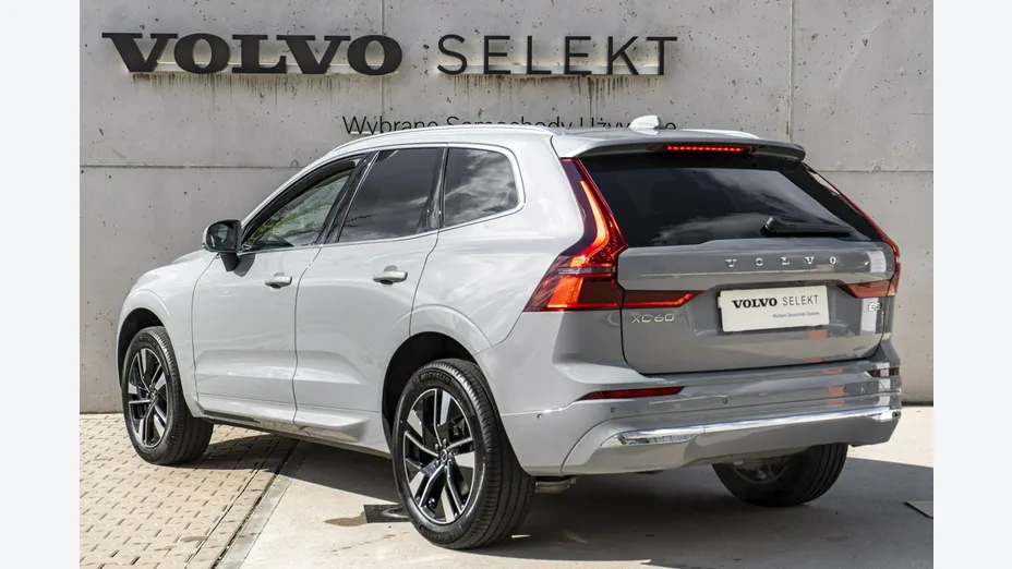VOLVO XC60 -