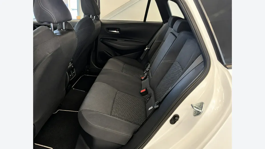 TOYOTA Corolla -
