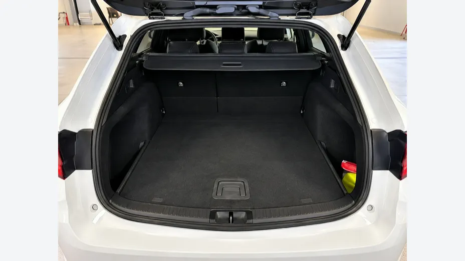 TOYOTA Corolla -