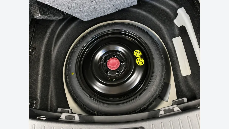 TOYOTA Corolla -