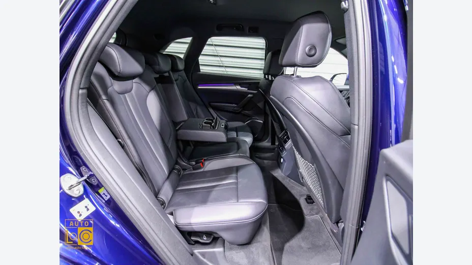 AUDI Q5 -