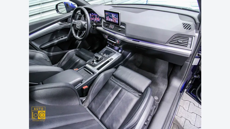 AUDI Q5 -