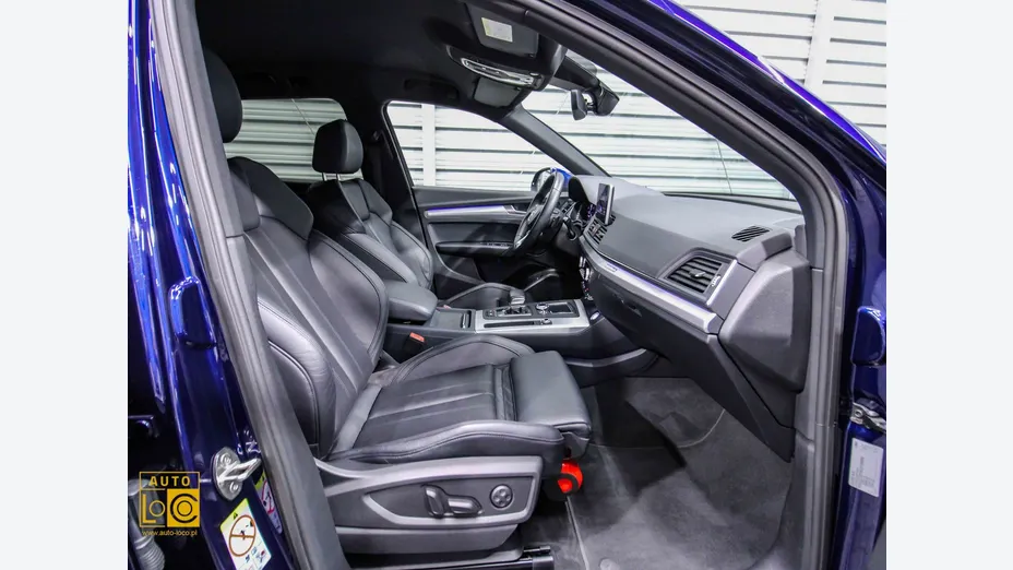 AUDI Q5 -