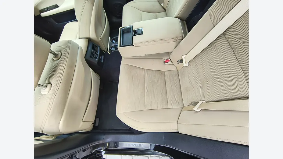 LEXUS GS -