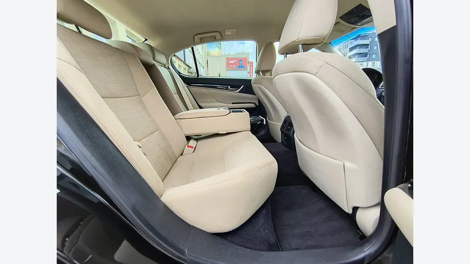 LEXUS GS -