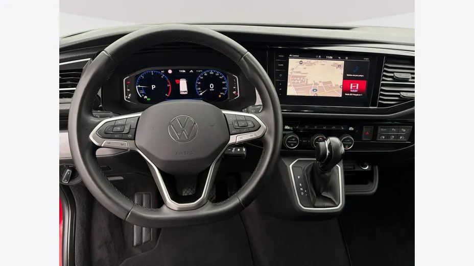 VOLKSWAGEN Multivan -