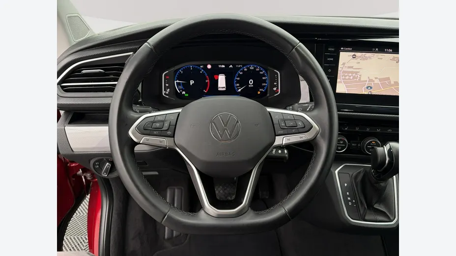 VOLKSWAGEN Multivan -