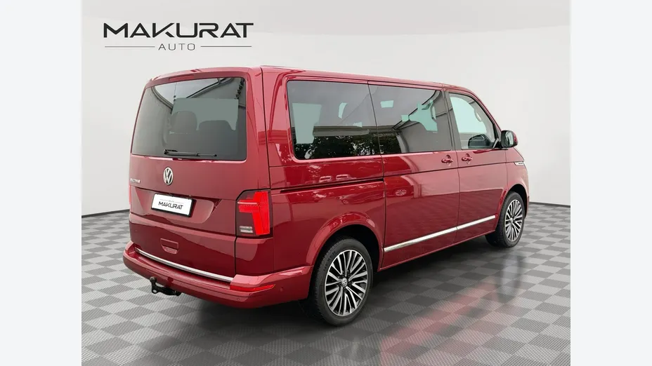 VOLKSWAGEN Multivan -