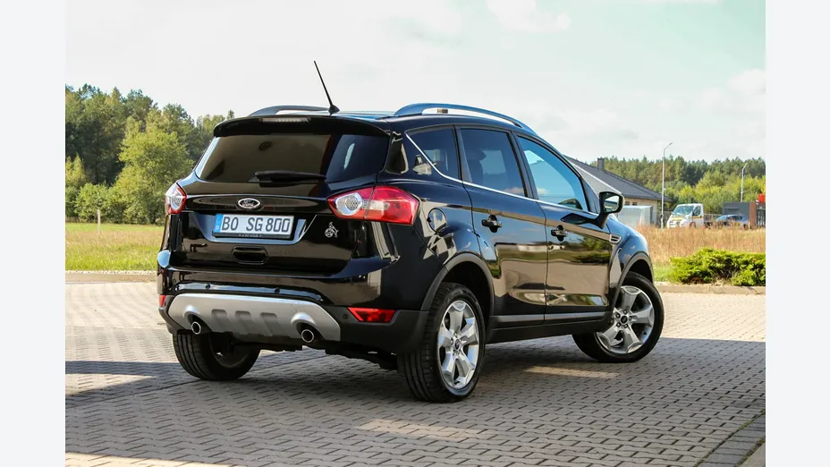 FORD Kuga -
