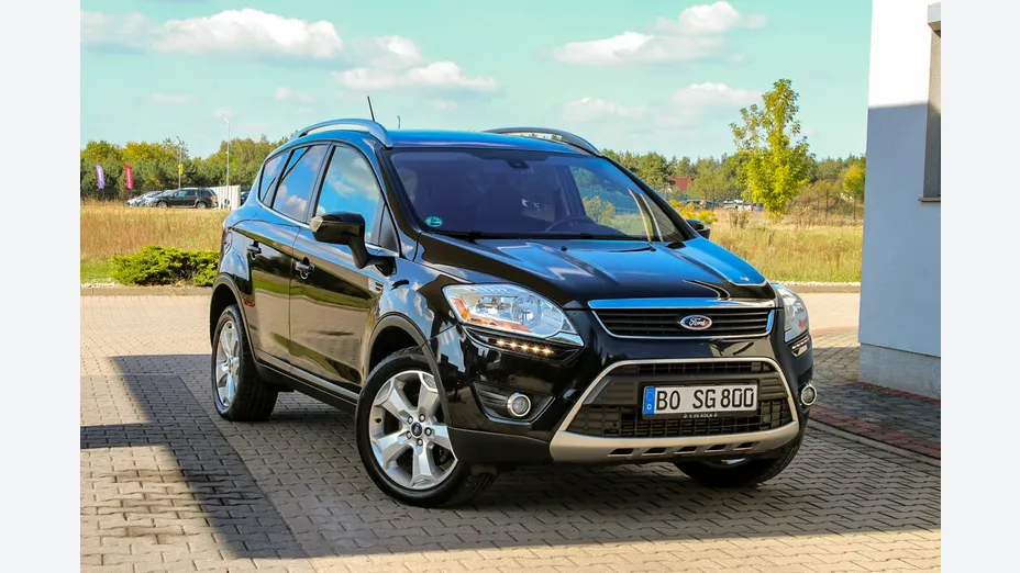 FORD Kuga -