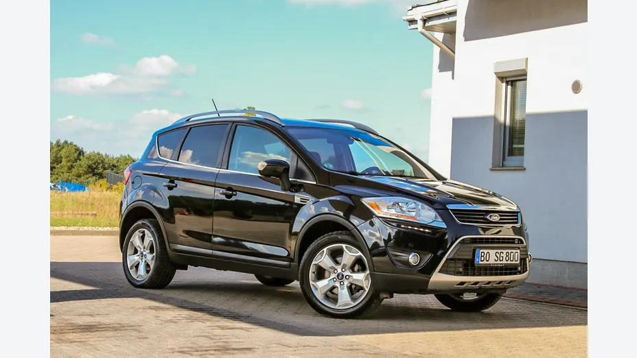 FORD Kuga -