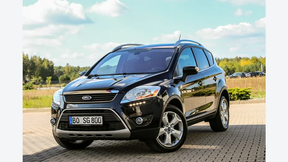 FORD Kuga -