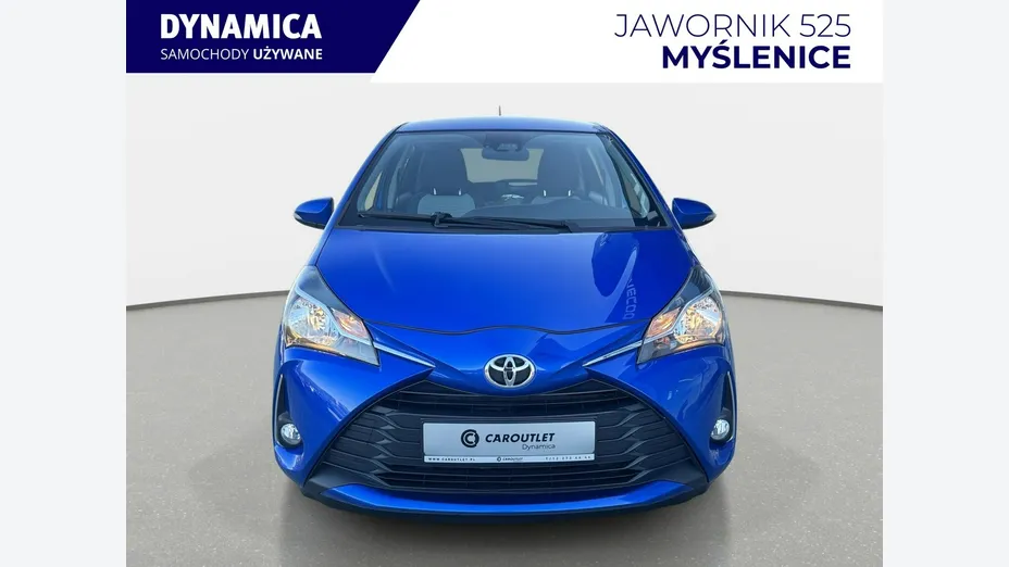 TOYOTA Yaris -
