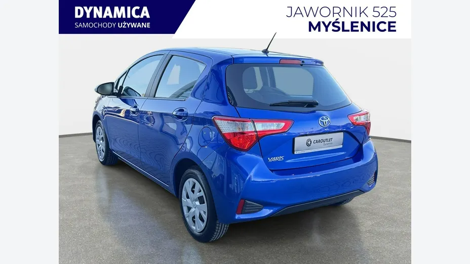 TOYOTA Yaris -