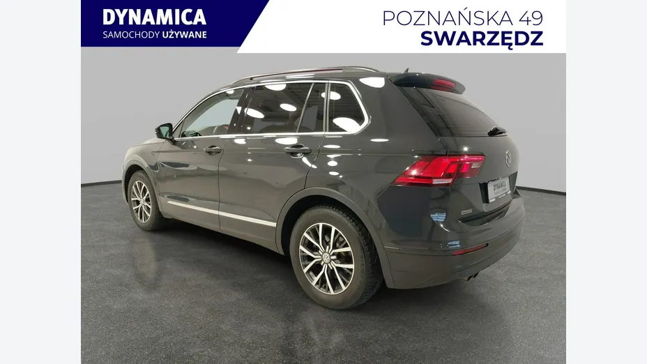 VOLKSWAGEN Tiguan -