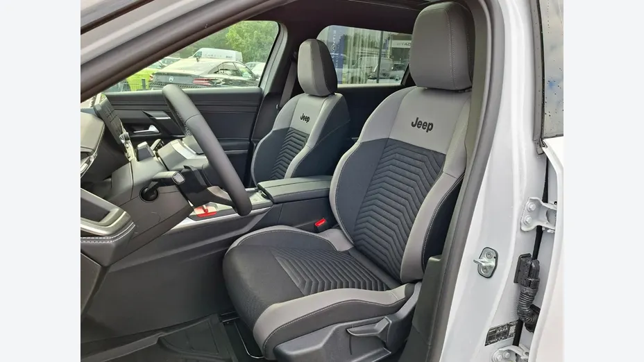 JEEP Compass -