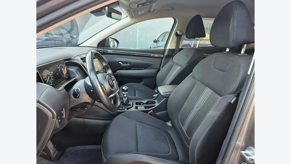 HYUNDAI Tucson -