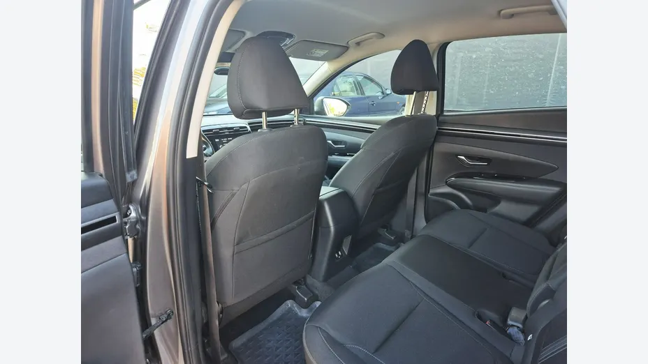 HYUNDAI Tucson -