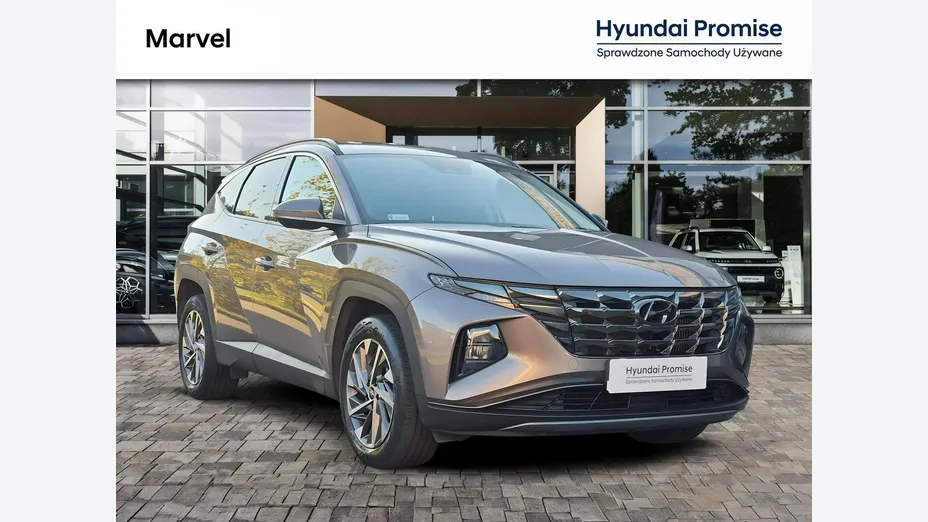 HYUNDAI Tucson -