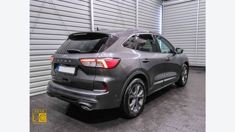 FORD Kuga -