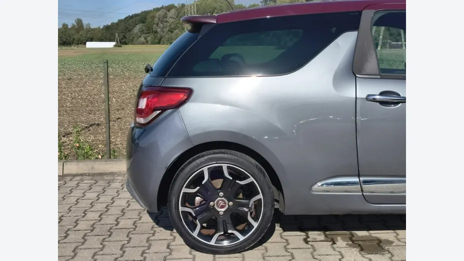 CITROEN DS3 -