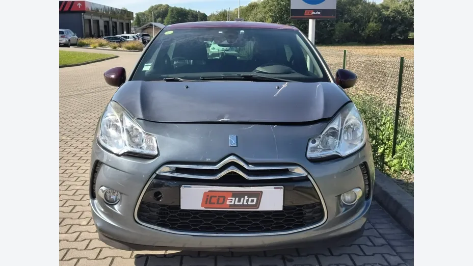 CITROEN DS3 -