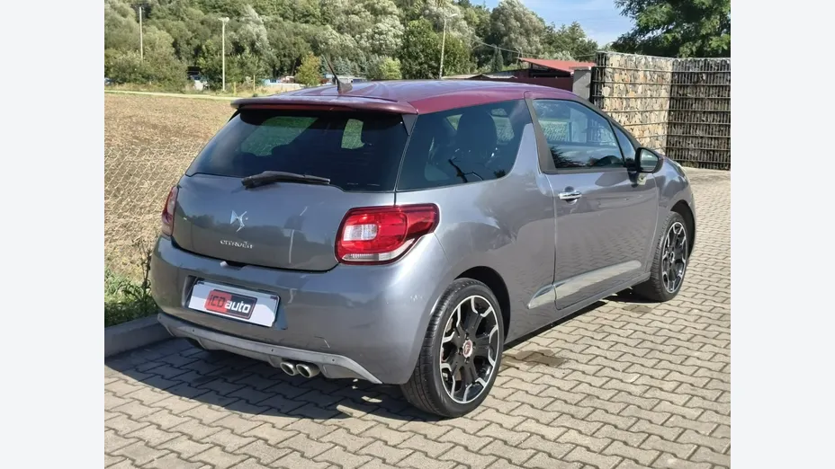 CITROEN DS3 -