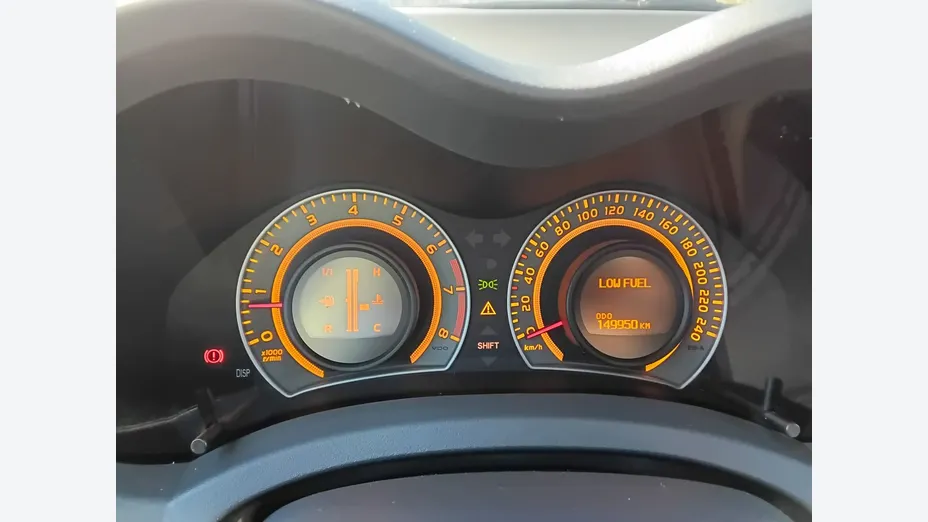 TOYOTA Auris -