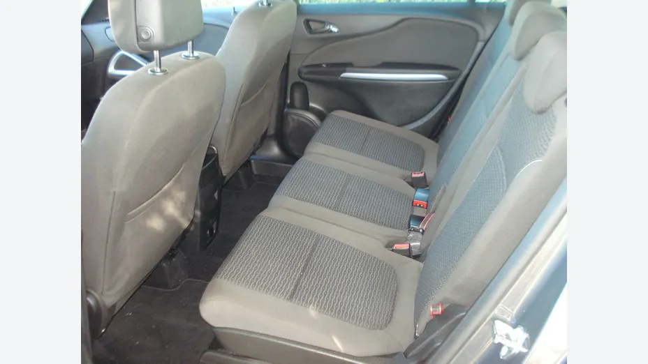 OPEL Zafira -