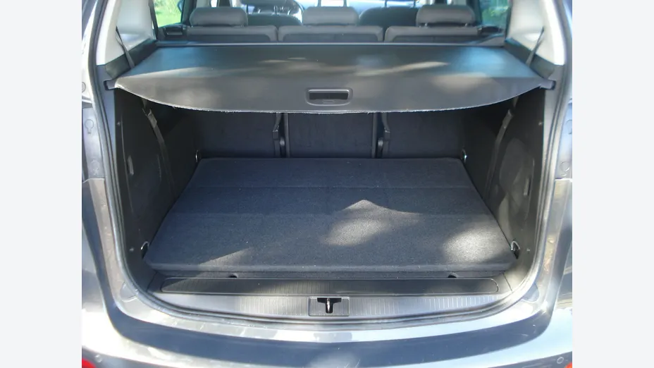 OPEL Zafira -