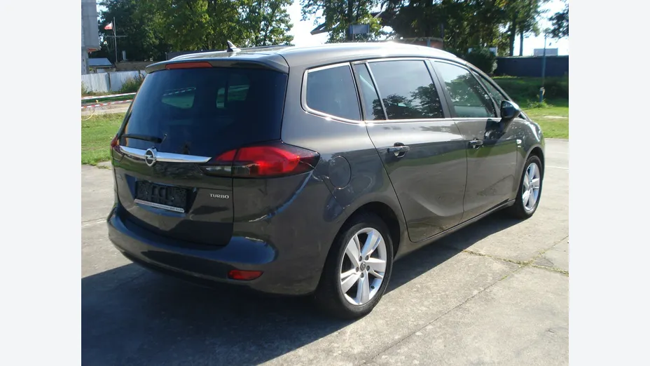 OPEL Zafira -