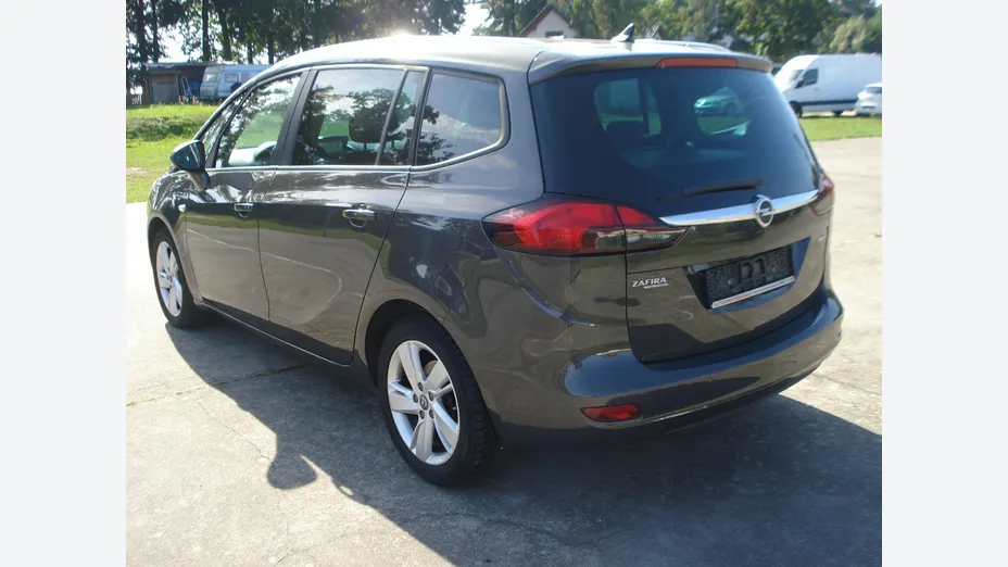 OPEL Zafira -
