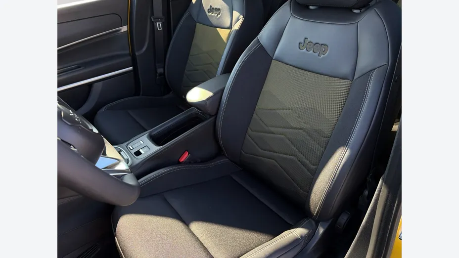 JEEP Avenger -