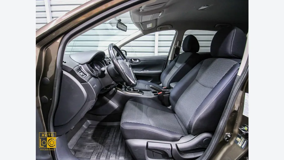NISSAN Pulsar -