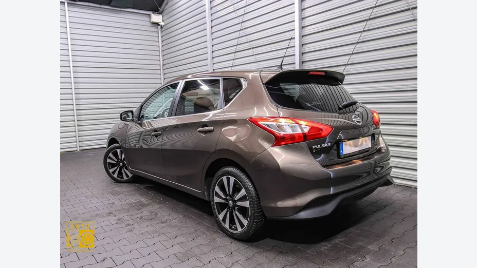 NISSAN Pulsar -