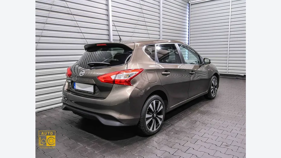 NISSAN Pulsar -