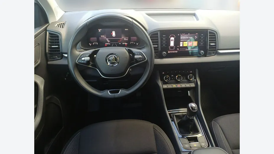 SKODA Karoq -