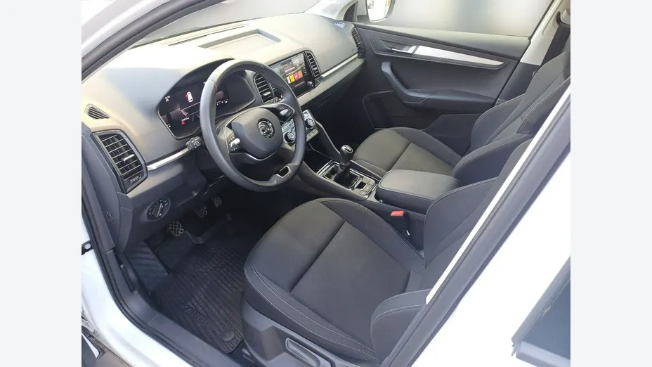 SKODA Karoq -