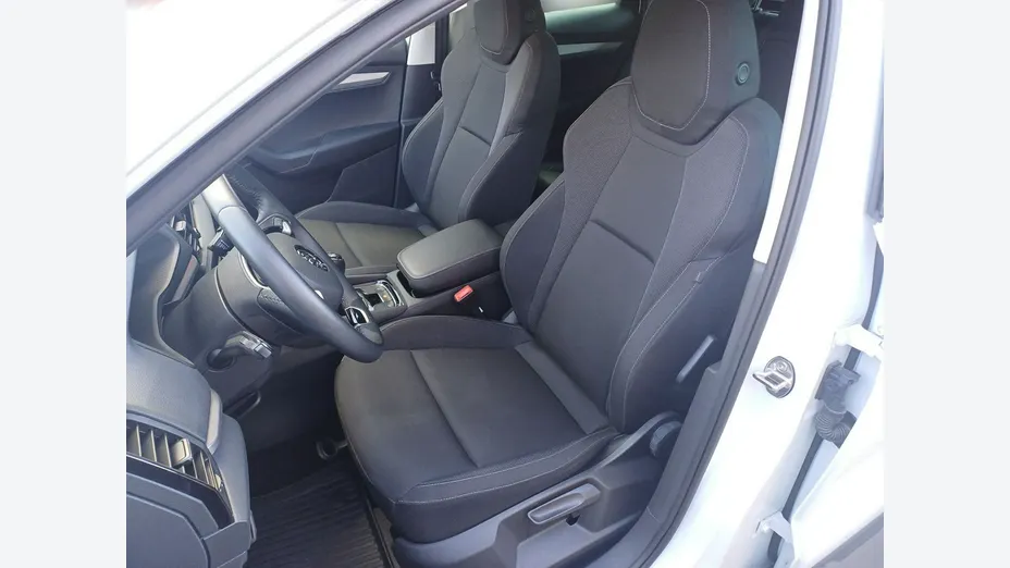 SKODA Karoq -