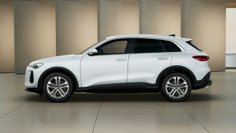 AUDI Q5 -