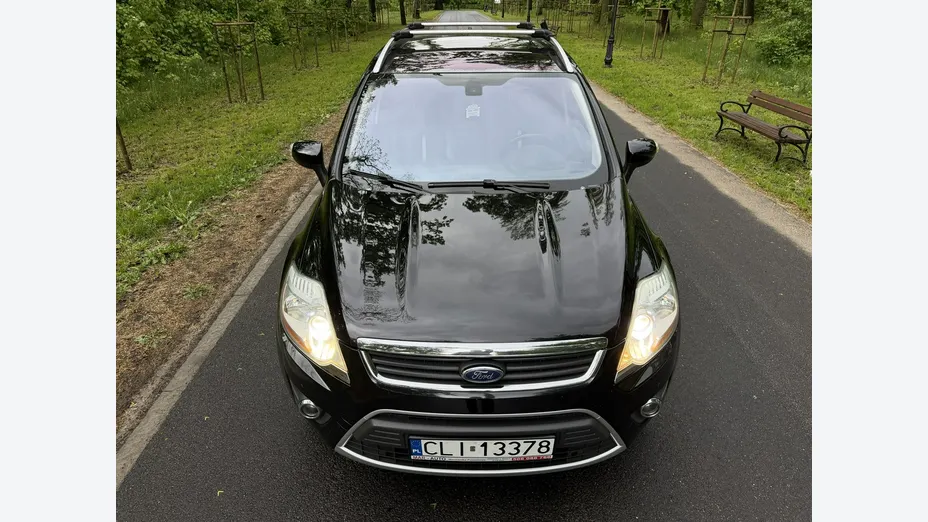 FORD Kuga -