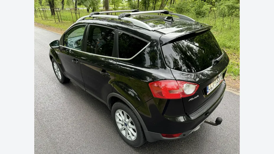 FORD Kuga -