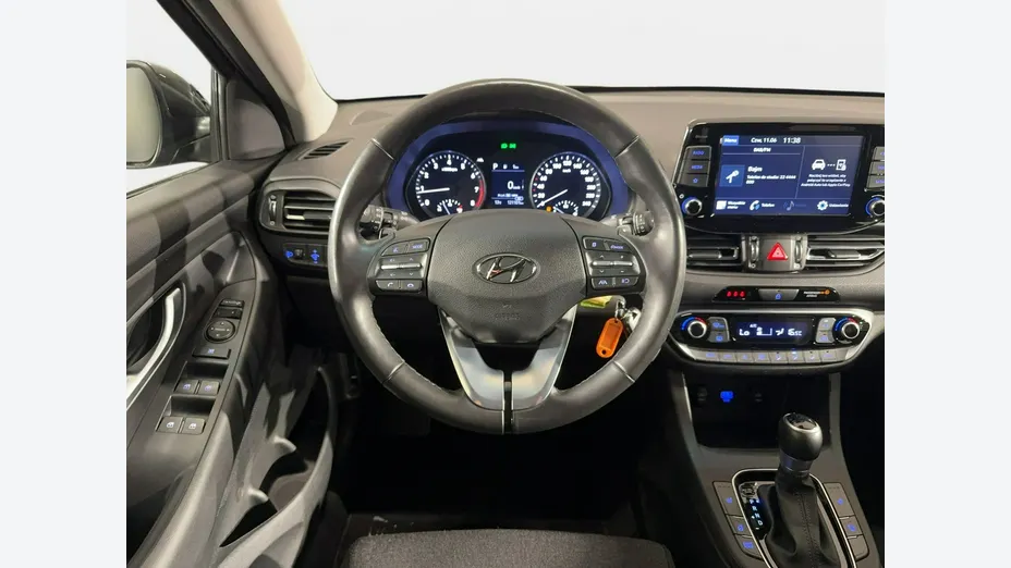 HYUNDAI i30 -