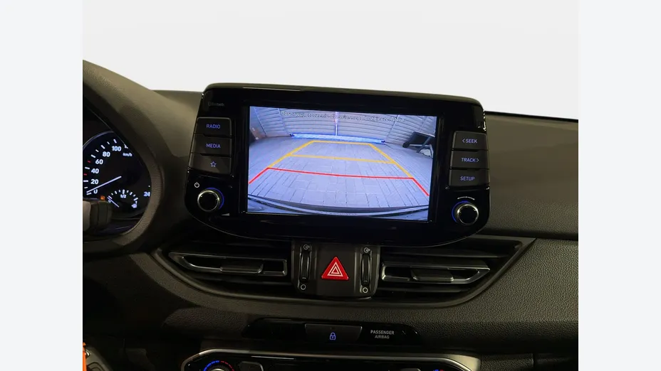 HYUNDAI i30 -
