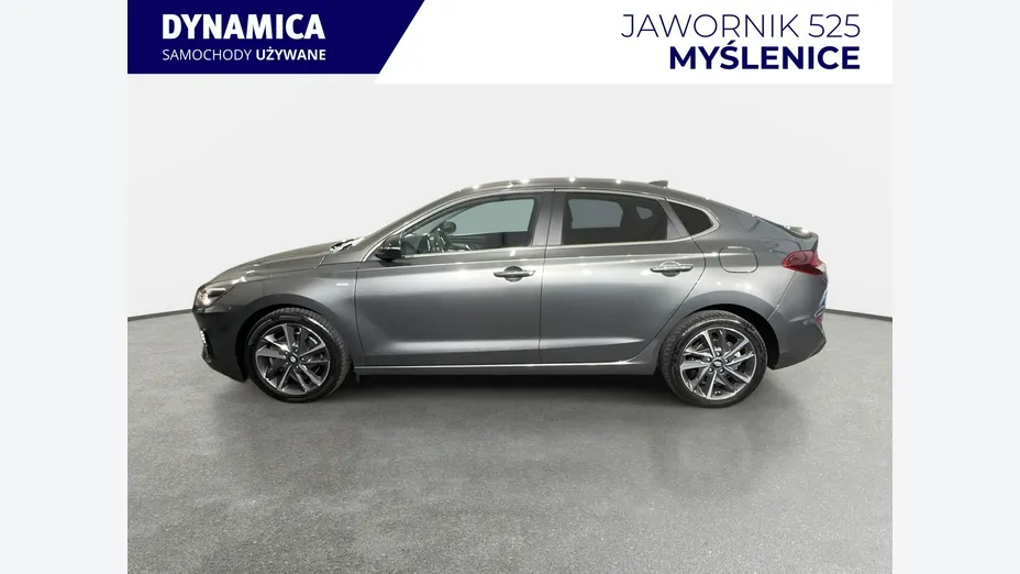 HYUNDAI i30 -