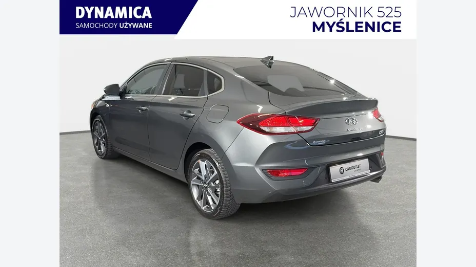 HYUNDAI i30 -