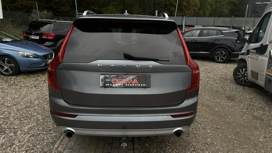 VOLVO XC90 -